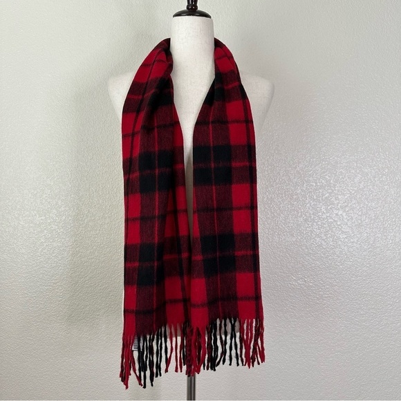 NWT Red Black Plaid 100% Cashmere Fringe Scarf - Picture 2 of 6